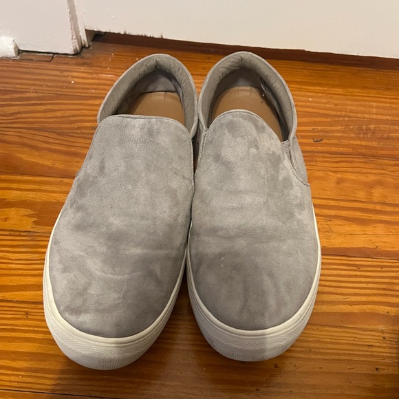 Steve Madden Gill Slip-on Sneakers - Picture 2 of 2